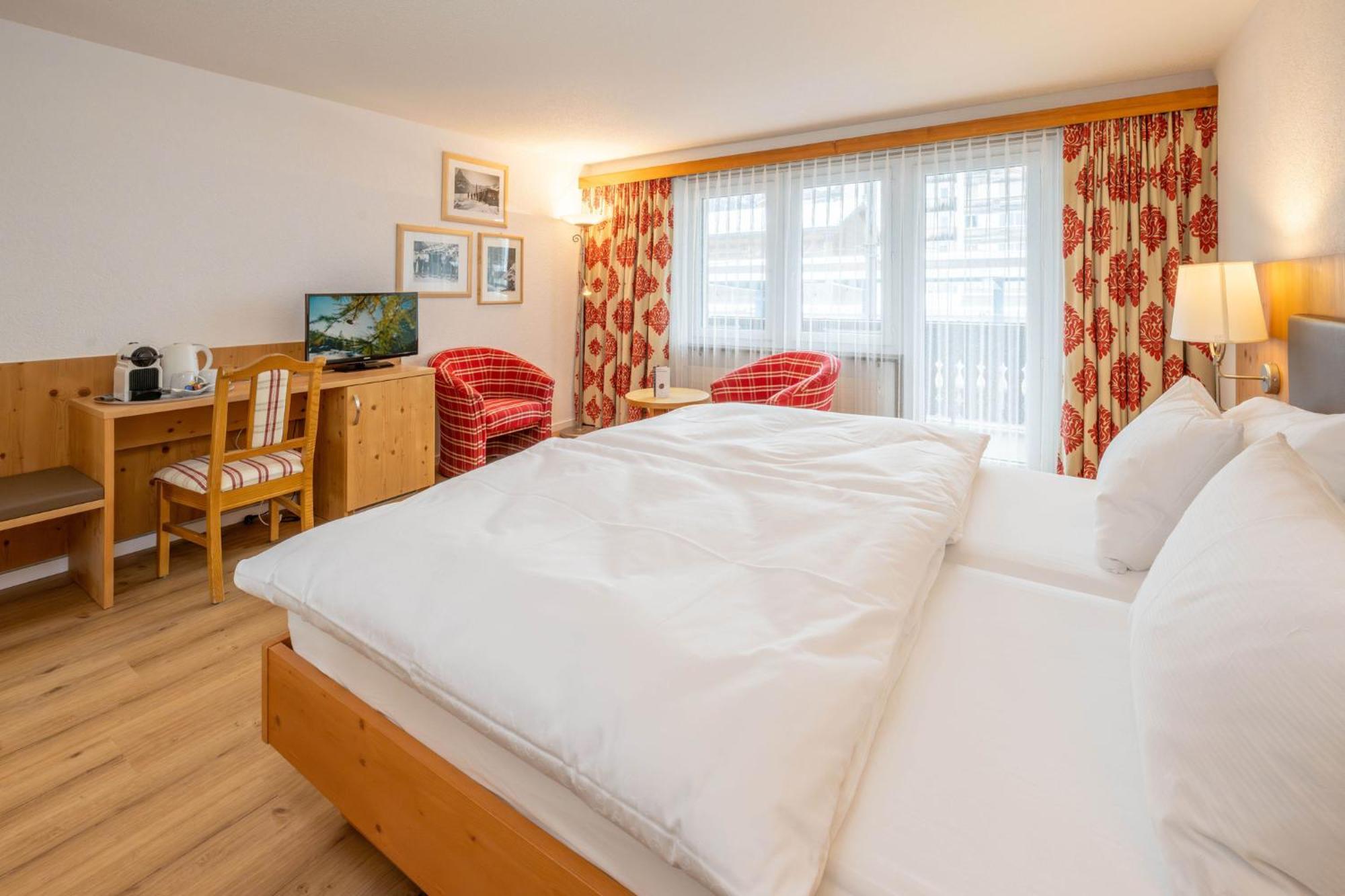 Hotel Sarazena Церматт Экстерьер фото
