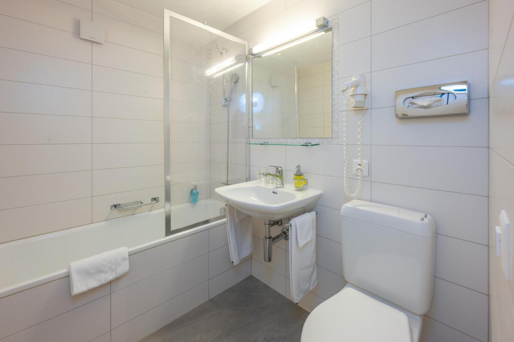 Hotel Sarazena Церматт Экстерьер фото