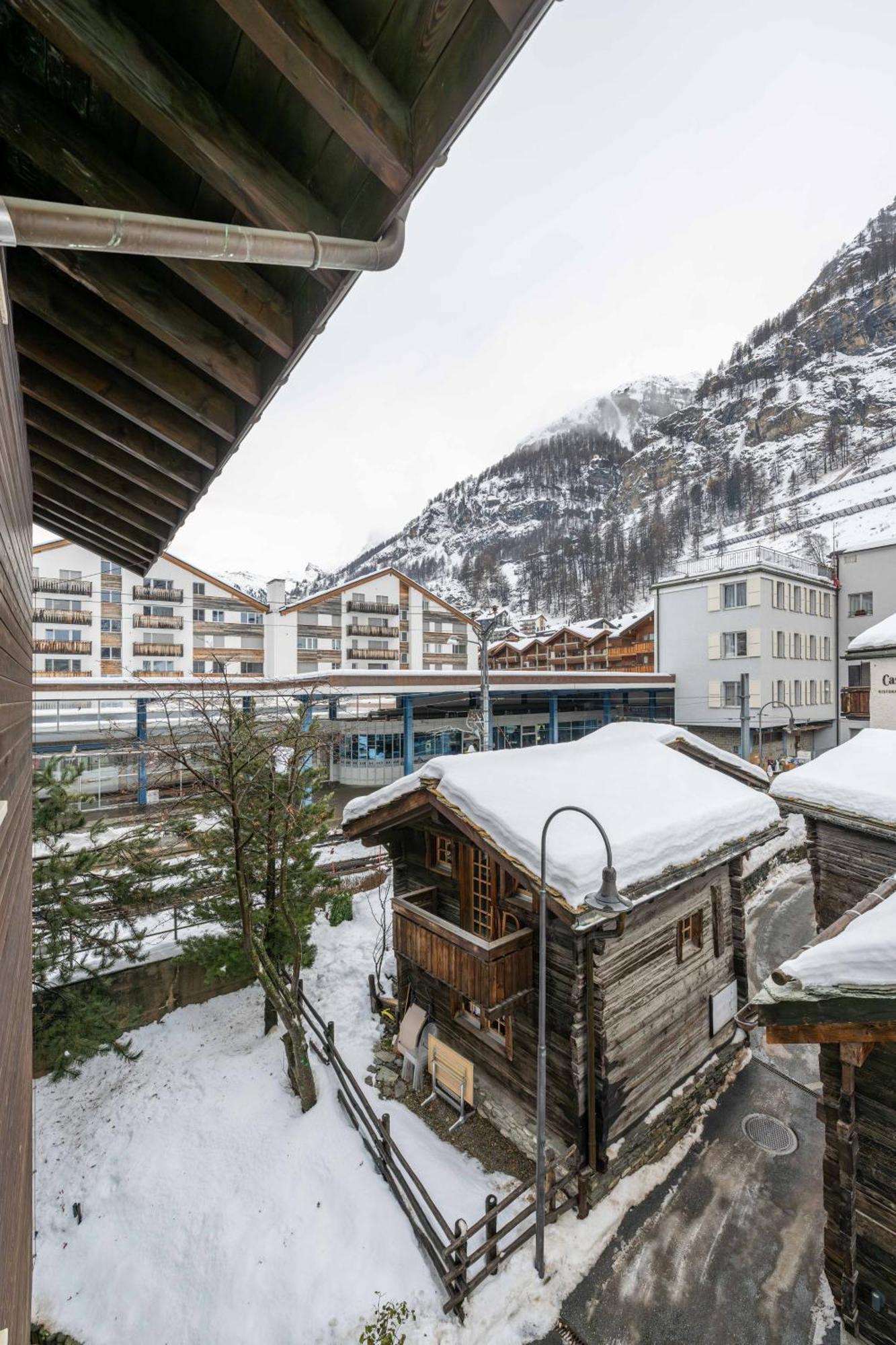 Hotel Sarazena Церматт Экстерьер фото